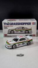 Kaido House X MINIGT KHMG167 Nissan Skyline GT-R (R34) TAMIYA x KAIDO HOUSE "The GRASSHOPPER" V1