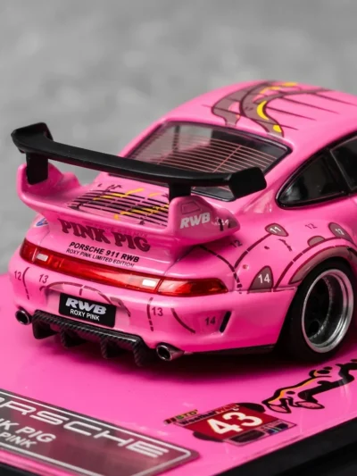 FLAME 164 PORSCHE RWB 993 - ROXY