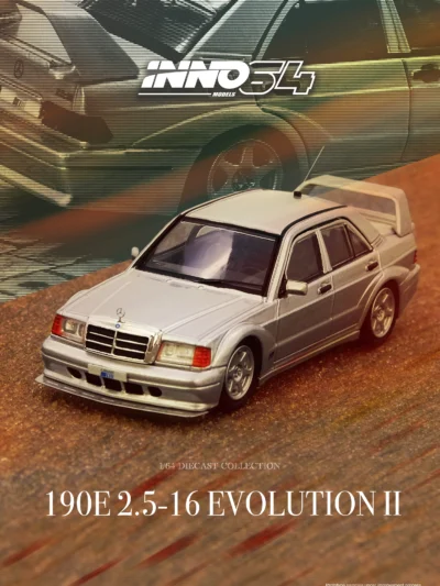 INNO64 164 MERCEDES-BENZ 190E SILVER