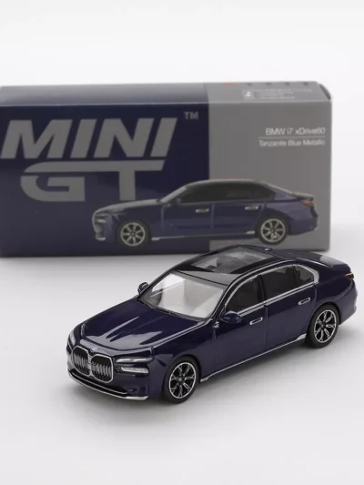 MINI GT 164 MGT01111 BMW i7 XDRIVE60 TANZANITE BLUE METALLIC