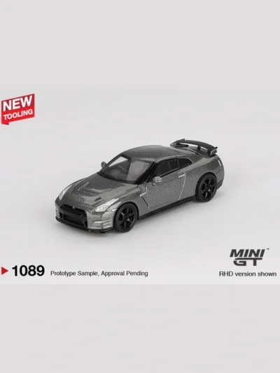 MINI GT 1:64 MGT01089 NISSAN GT-R 2013 DARK METAL GRAY (NISMO R35 CRS VERSION)