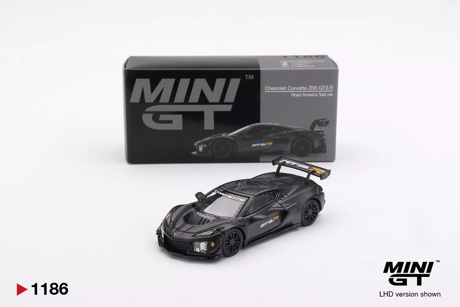 MINI GT 1:64 MGT01186 CHEVROLET CORVETTE Z06 GT3.R ROAD AMERICA TEST CAR 2025 BLACK